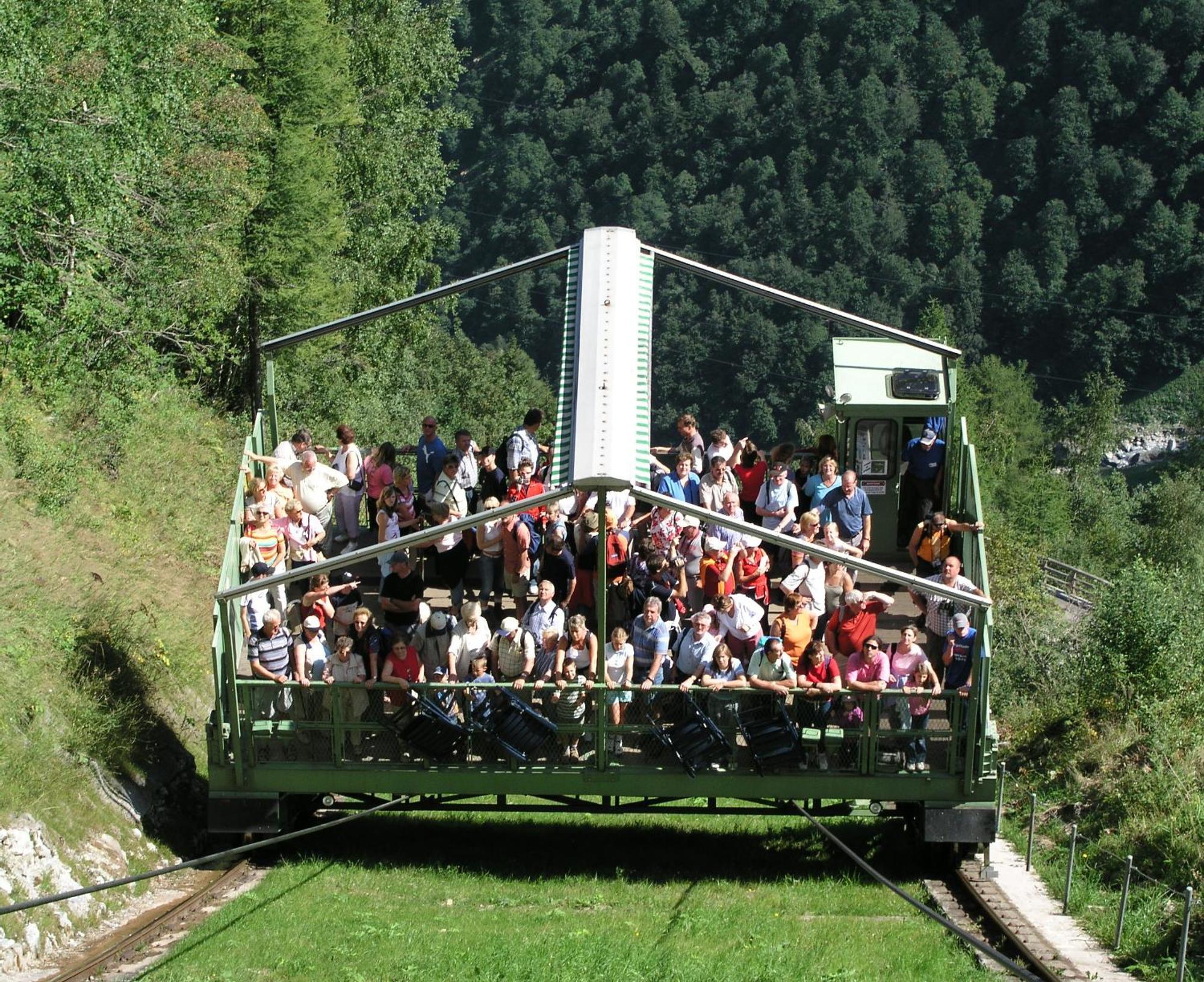 Pensión Gaestehaus Steger Kaprun